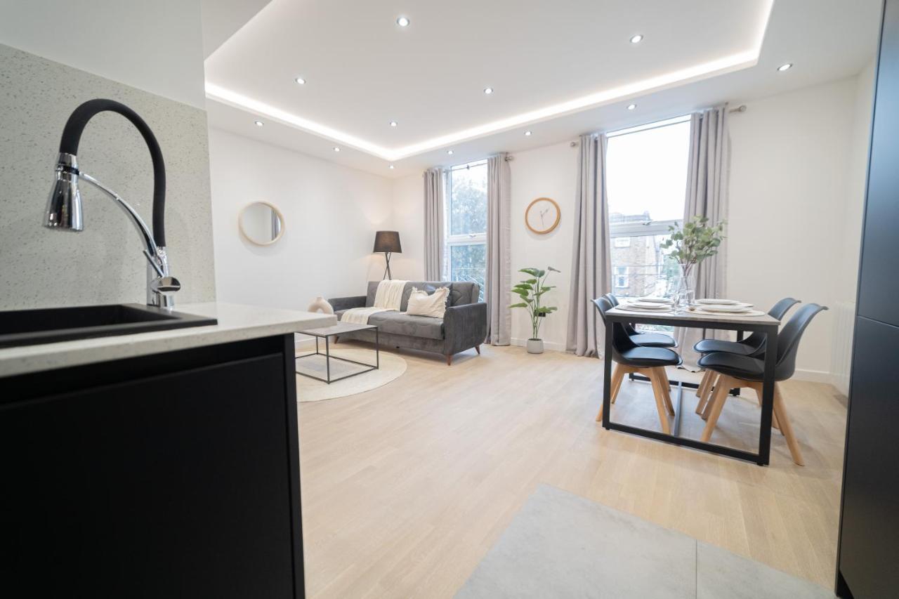 One And Two Bedroom Apartments Near Holloway Train Station By Belvilla London Exteriör bild