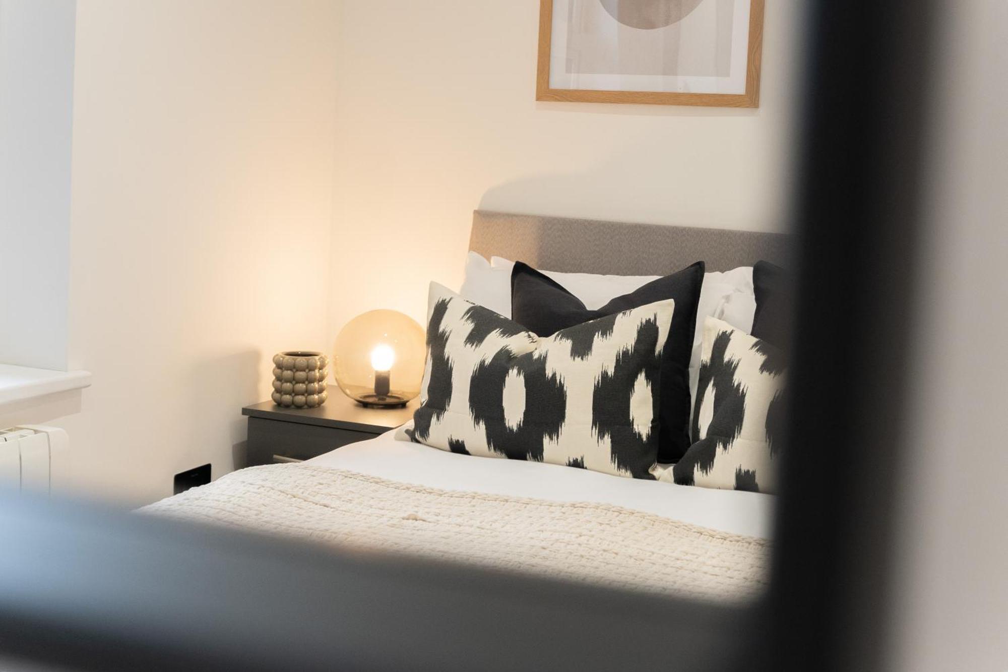 One And Two Bedroom Apartments Near Holloway Train Station By Belvilla London Exteriör bild